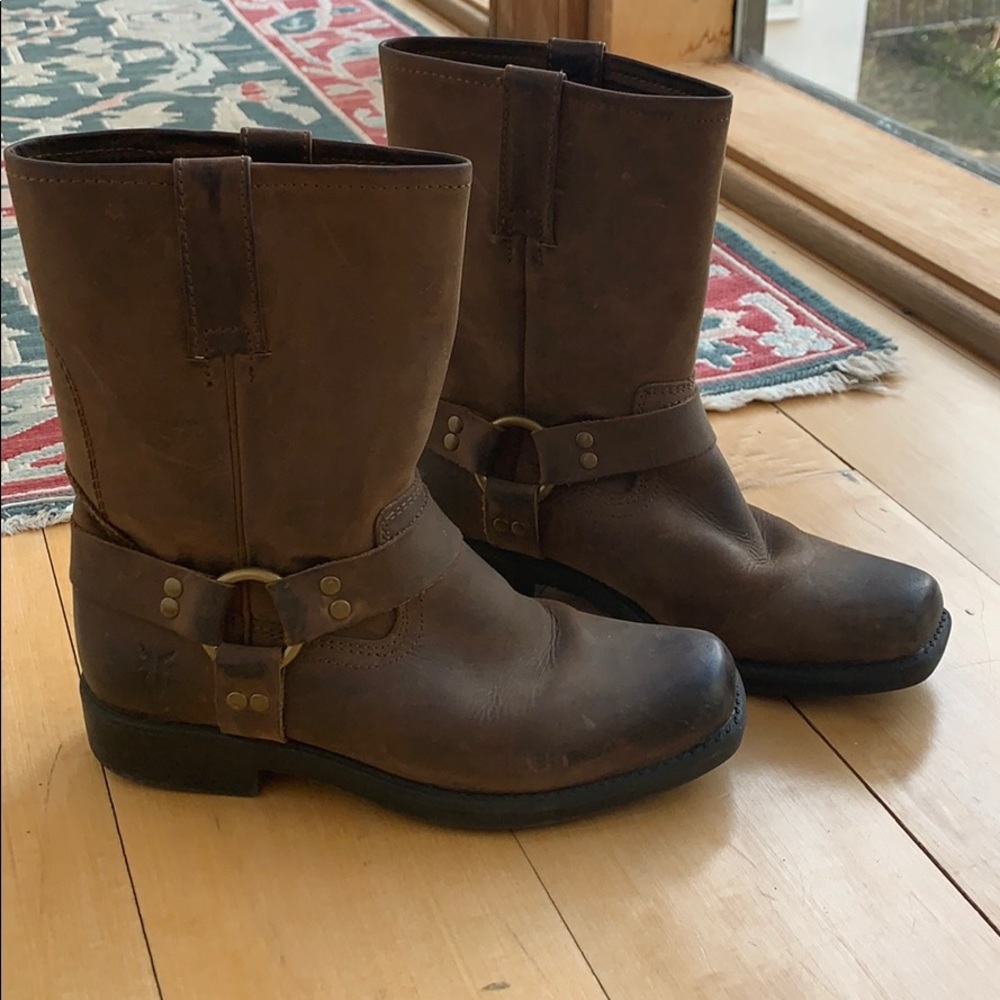 Frye mid calf leather boots